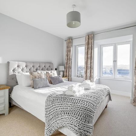 Luxury 3-Bed House, Beach 300M, Sleeps 6, Parking Newquay  Exterior photo