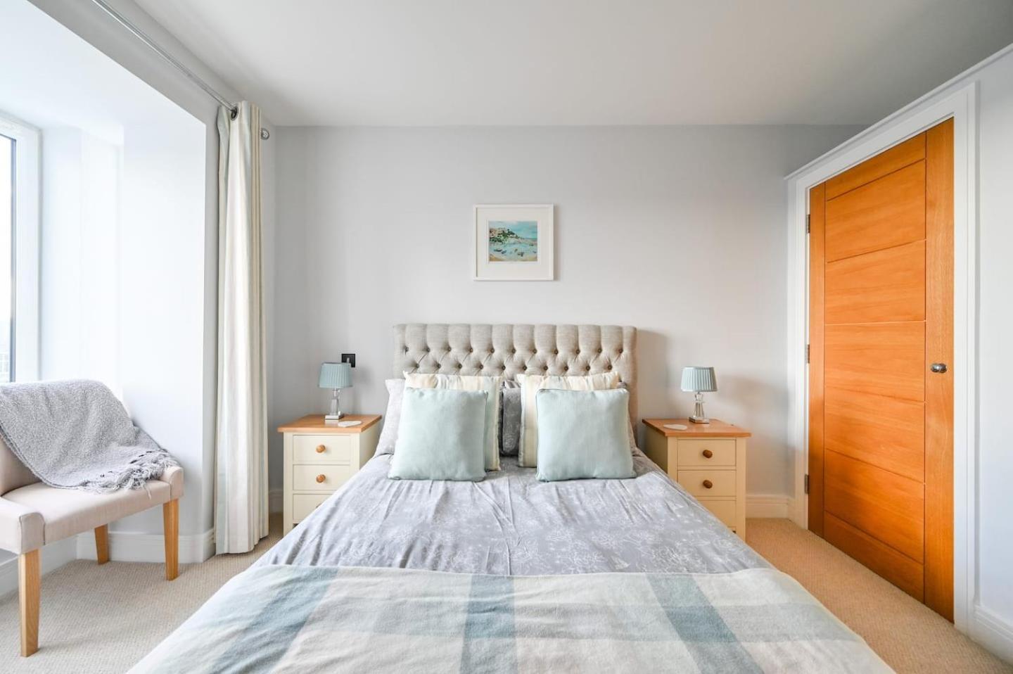 Luxury 3-Bed House, Beach 300M, Sleeps 6, Parking Newquay  Exterior photo